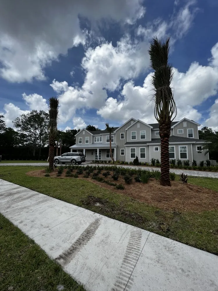Professional residential landscaping for year-round maintenance across Jacksonville, FL - Stackhouse