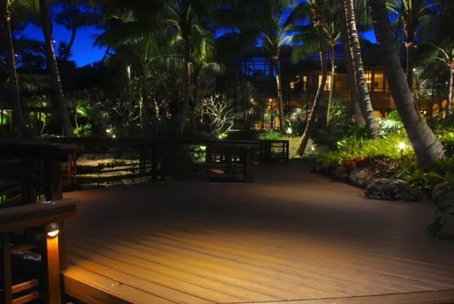 Custom landscaping services for year-round maintenance across Naples, FL - Stahlman-England