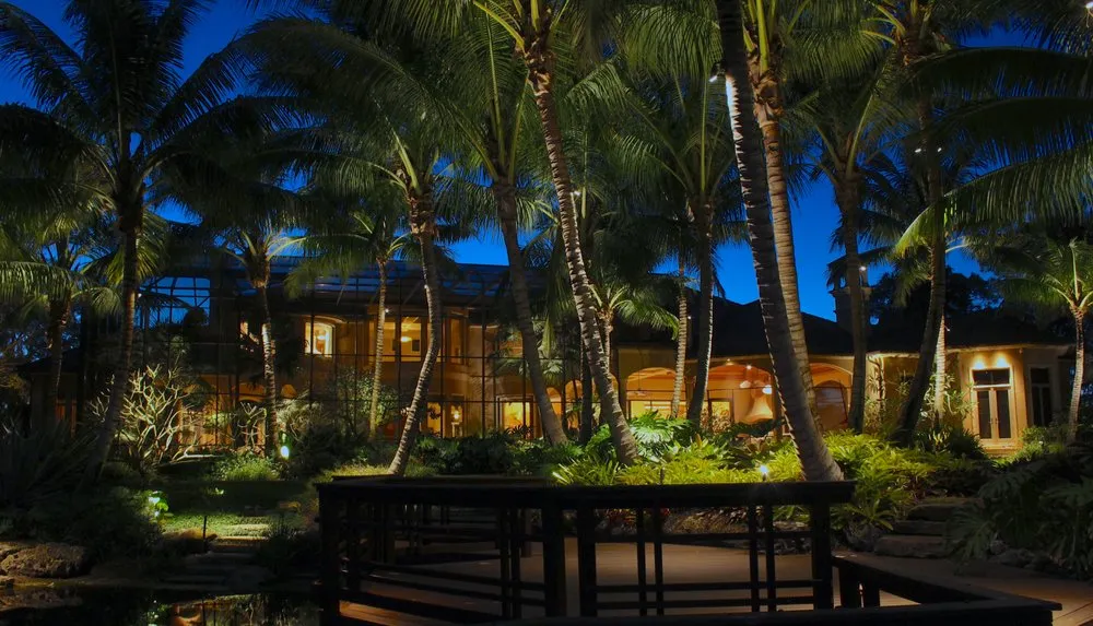 Custom yard cleanup service for residential properties in Naples, FL by Stahlman-England