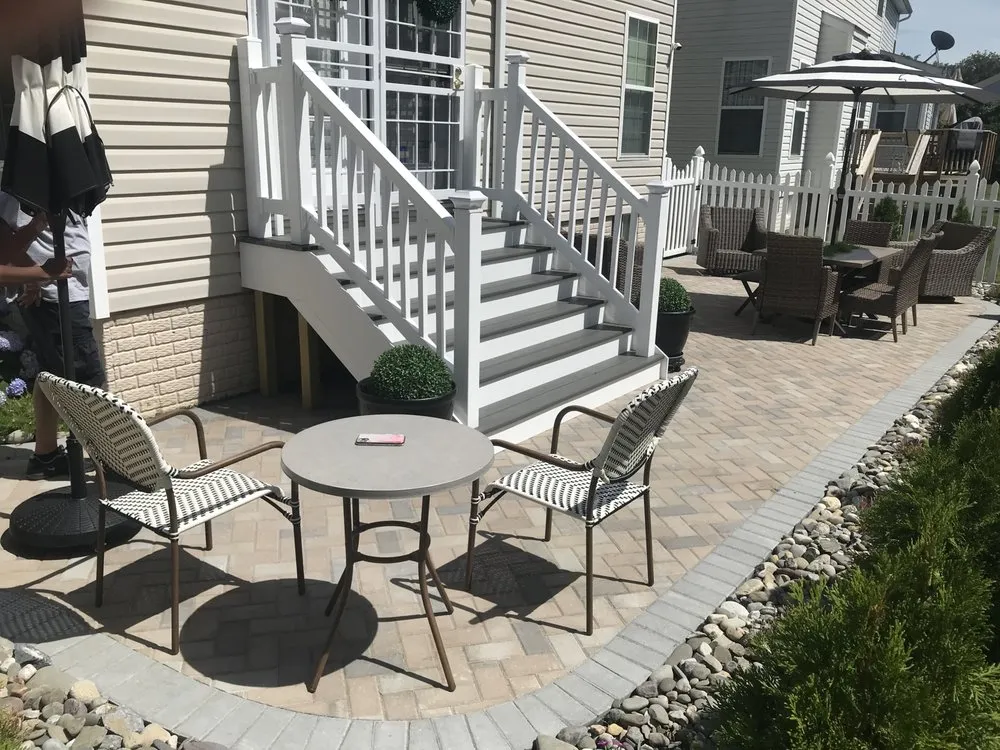 Custom yard maintenance in Davidsonville, MD - Stallings Landscaping