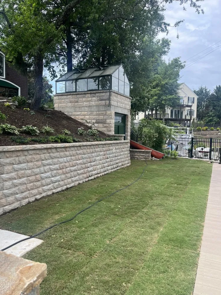 Local residential landscaping for residential properties in Davidsonville, MD by Stallings Landscaping