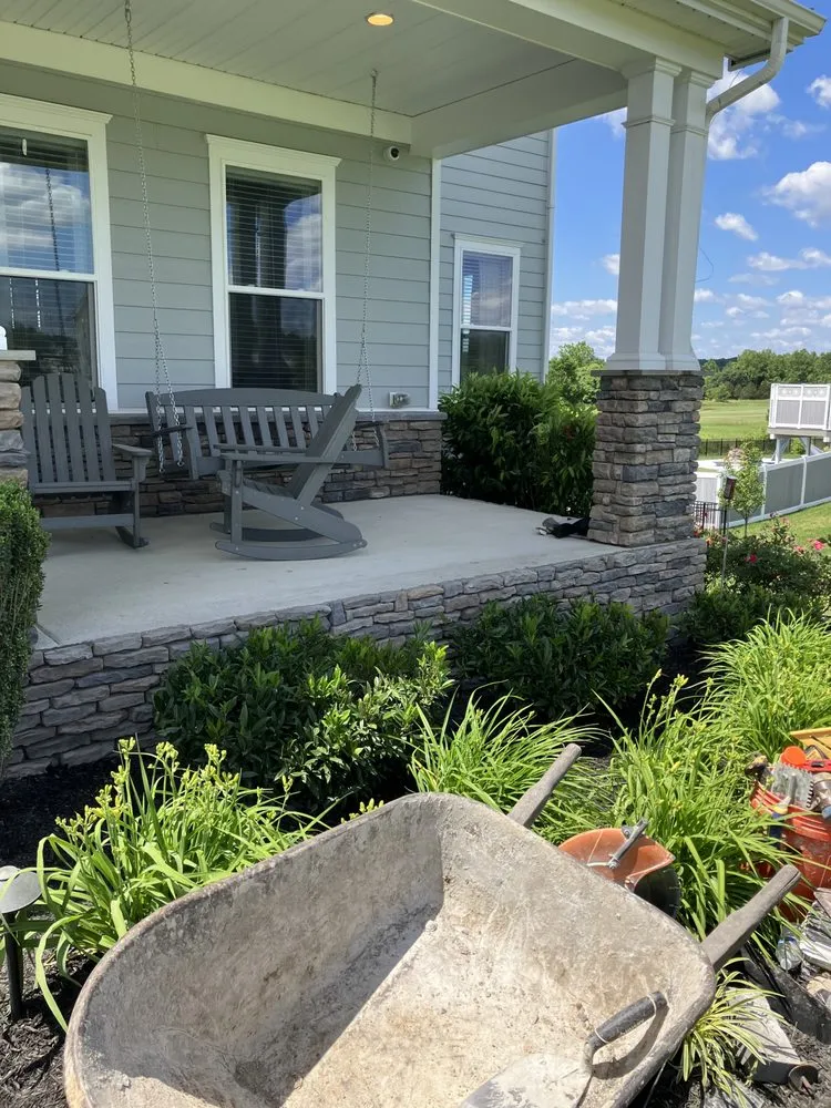 Custom garden landscaping in Davidsonville, MD - Stallings Landscaping