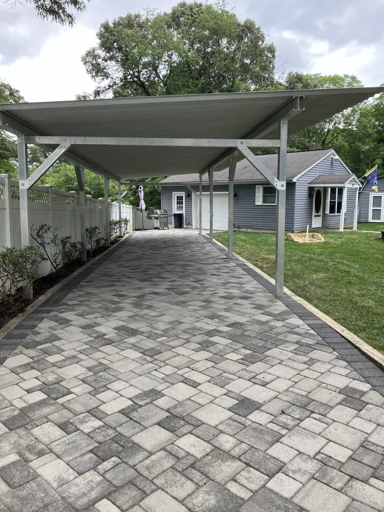 Reliable yard maintenance in Davidsonville, MD by Stallings Landscaping