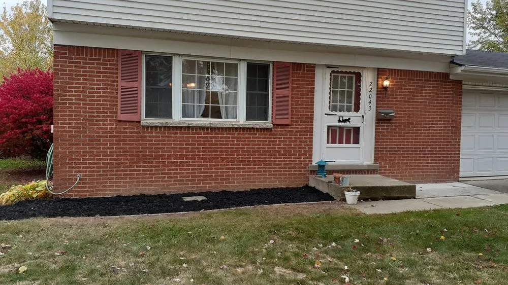 Affordable outdoor landscaping in Inkster, MI - Stallworth Lawn Care Trash Out And Demo