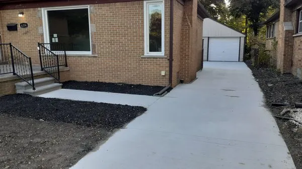 Stallworth Lawn Care Trash Out And Demo Logo