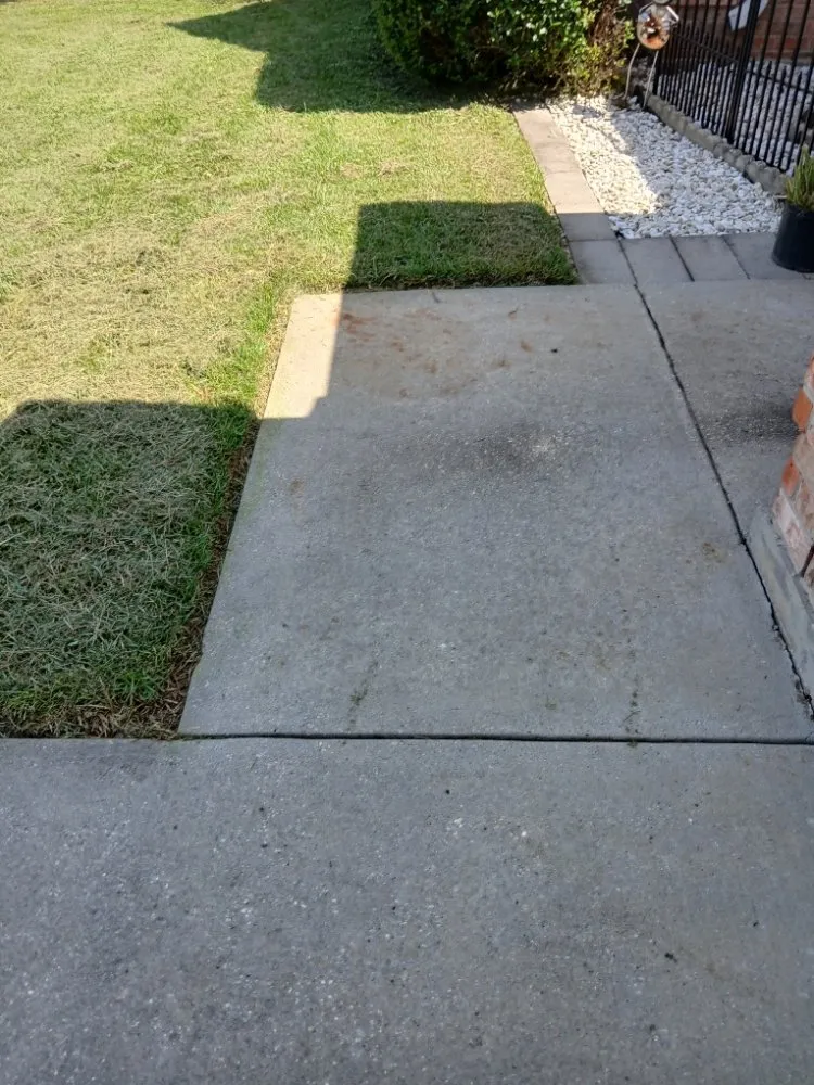 Expert landscaping services experts serving Gulfport, MS - Stan The Yard Man Services