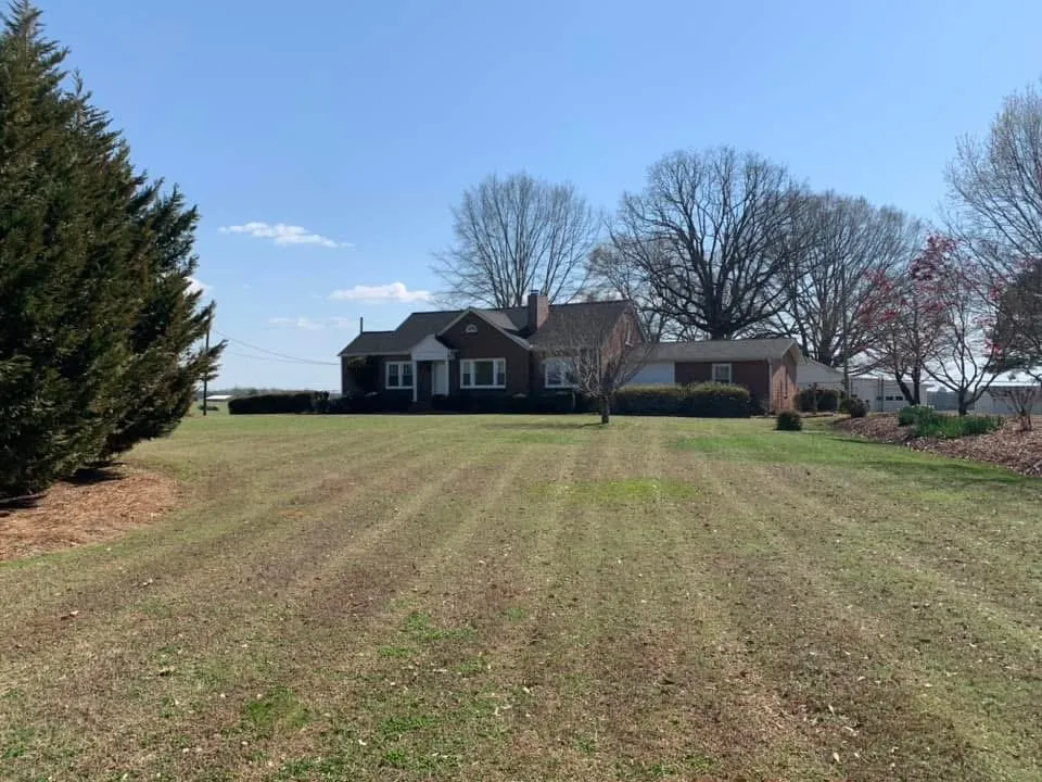 Custom lawn care service in Cullman, AL - Stancils Construction & Handyman Services