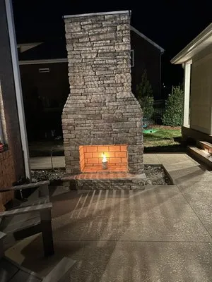 Standing Stone Pools & Patios Logo