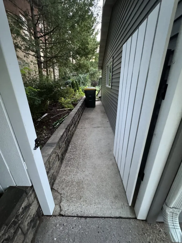 Trusted garden landscaping in Reedsburg, WI - Stando Junk Services