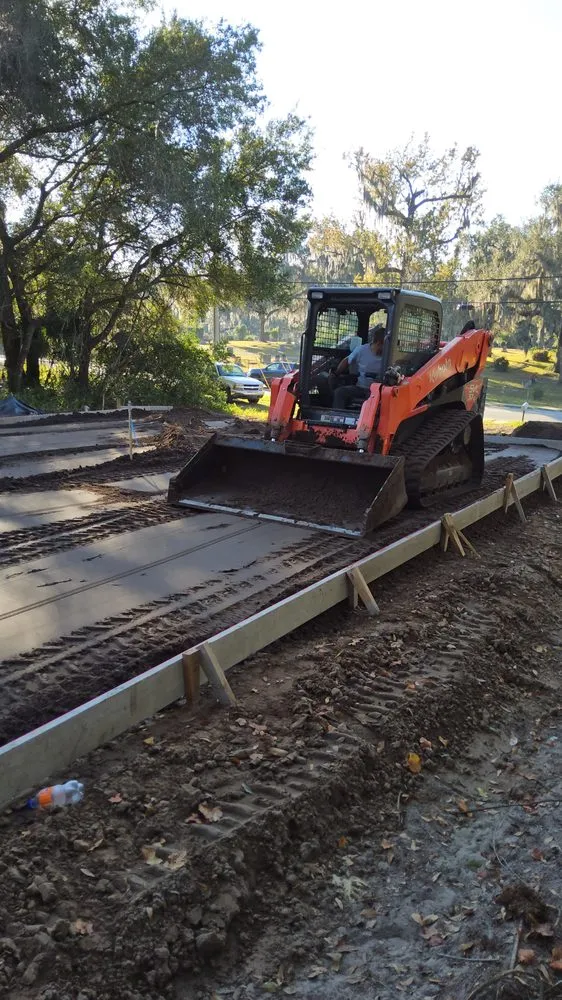 Local lawn care service in De Leon Springs, FL by Stanford Land Management