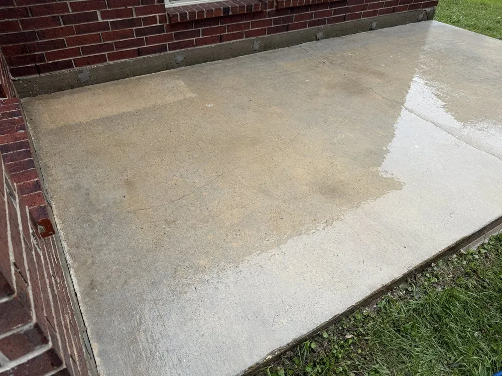 Expert yard maintenance with custom design across Clinton, LA - Stanga Lawn Care & Pressure Wash