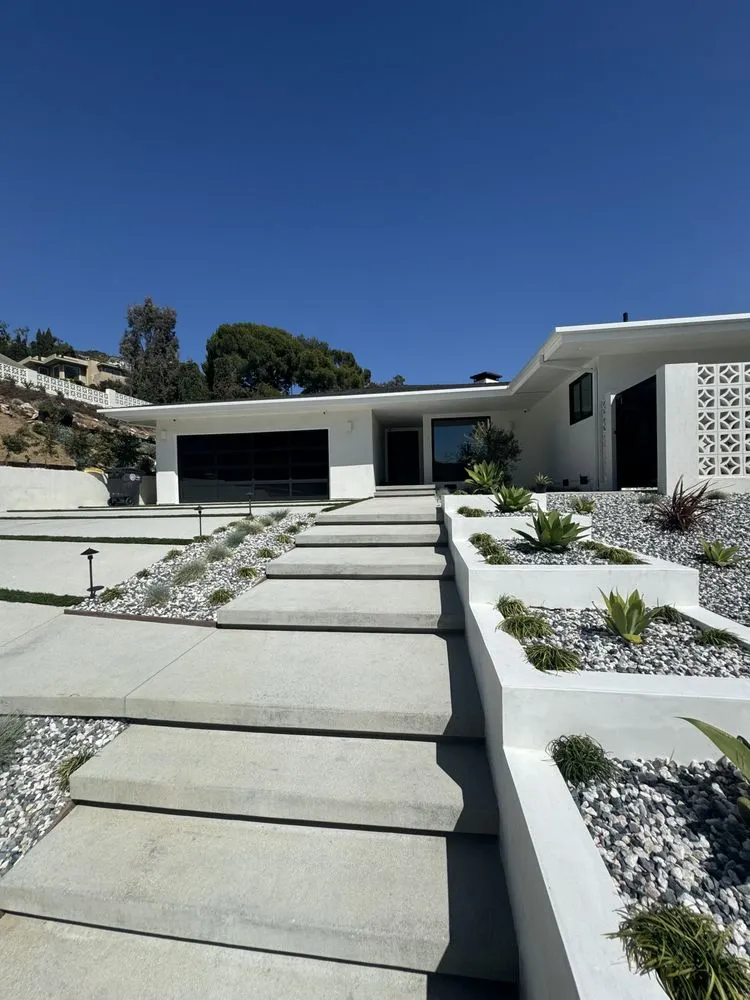 Professional residential landscaping in Fresno, CA by Stangby Designs