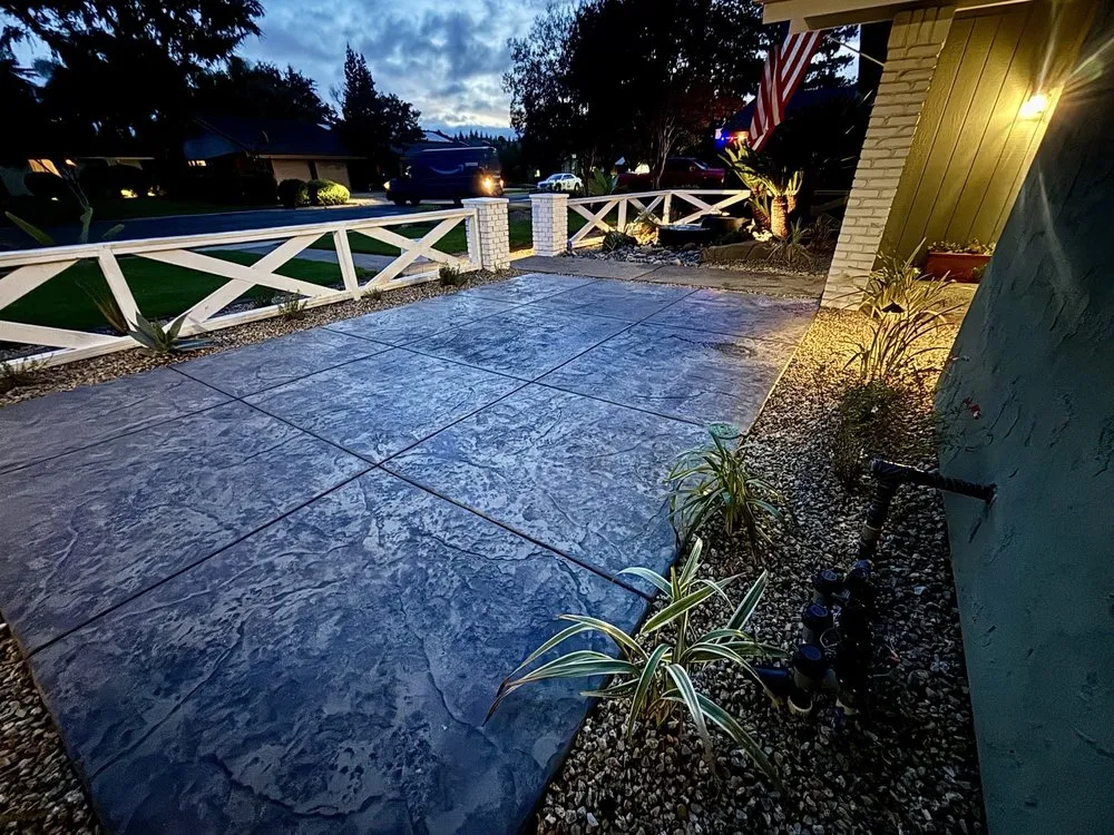 Custom yard cleanup service in Fresno, CA by Stangby Designs