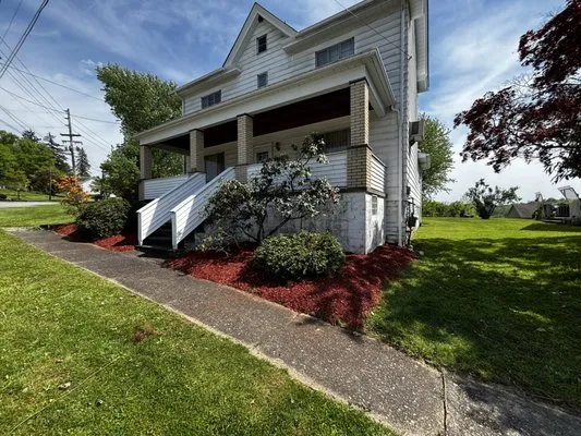 Stankovich Lawn Service & More