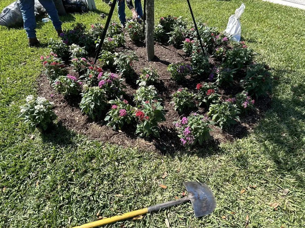 Custom garden landscaping in Fort Pierce, FL - Stanley Pope Services Landscape
