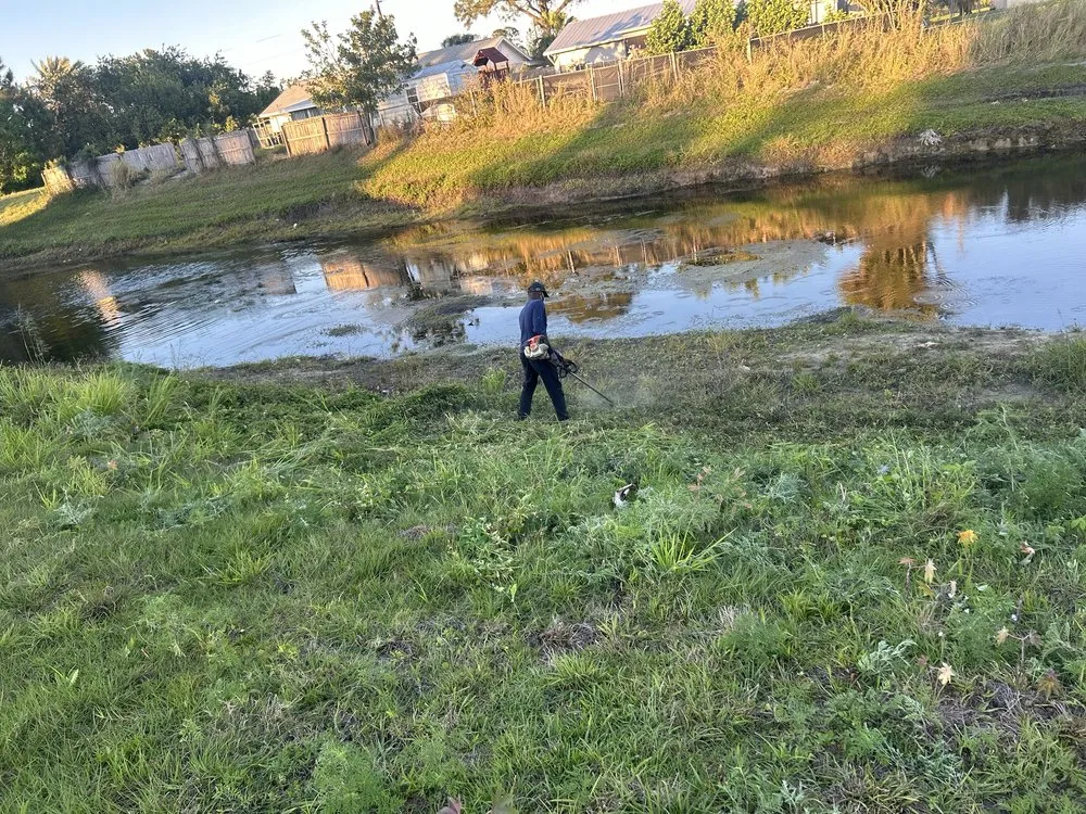 Affordable residential landscaping for residential properties in Fort Pierce, FL by Stanley Pope Services Landscape