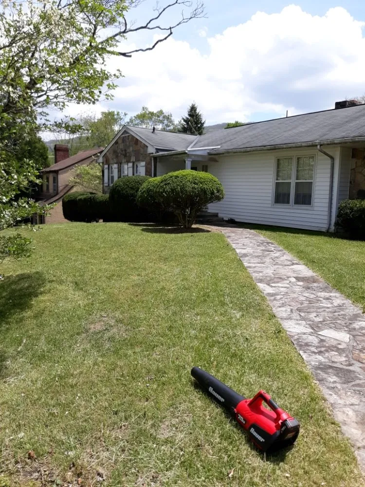 Expert lawn mowing service in Princeton, WV - Stanley's High Efficiency Landscaping