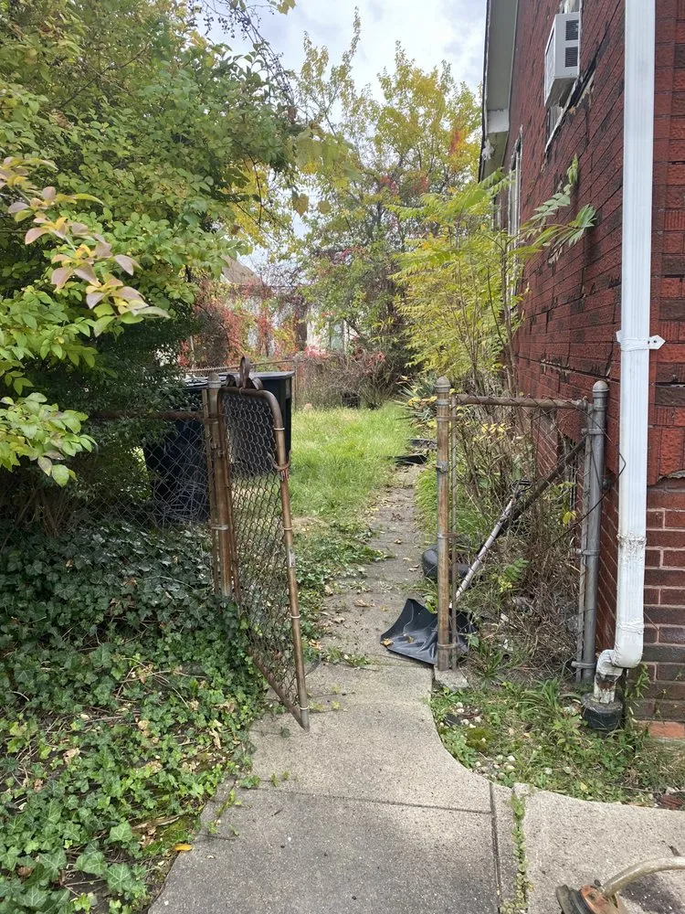 Local lawn care service in Dearborn Heights, MI - Stan’s Cuts & More