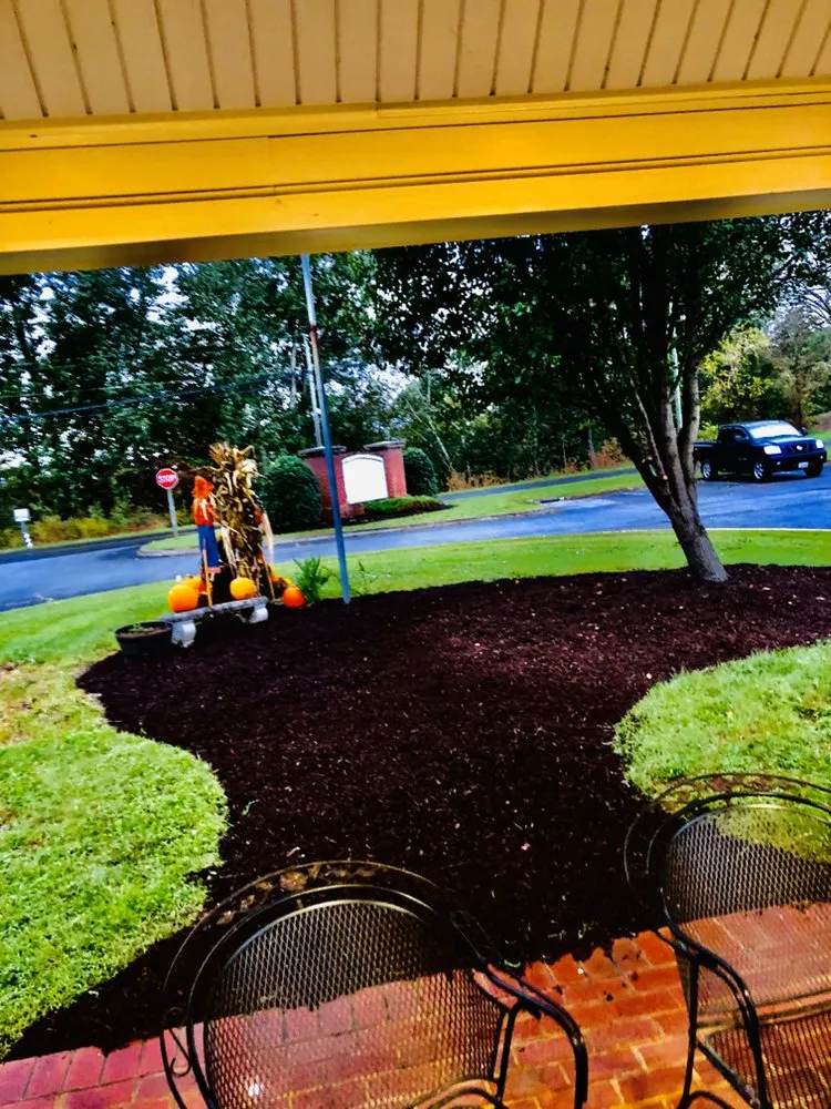 Professional landscaping services with custom design across Vinton, VA - Star City Land Innovations