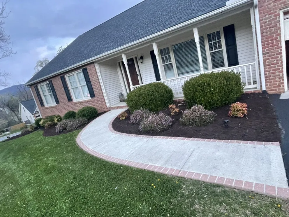 Trusted outdoor landscaping with custom design across Vinton, VA - Star City Land Innovations