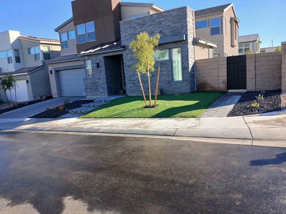 Custom garden landscaping experts serving Las Vegas, NV - Star Garden & Landscaping Services