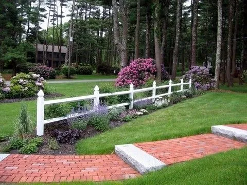 Trusted yard maintenance in Colonia, NJ by star green landscaping and contracting