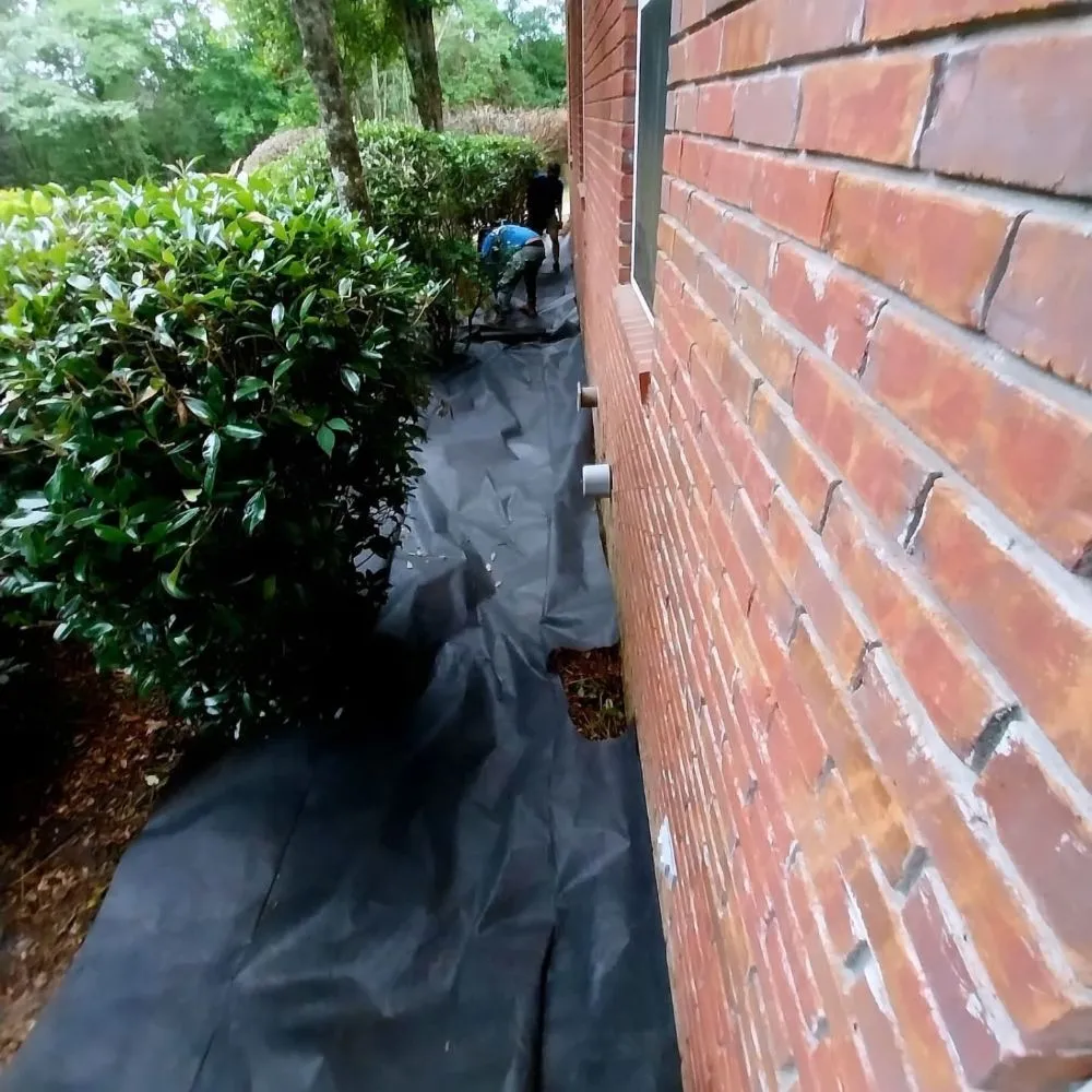 Custom landscaping services in Hattiesburg, MS by Star Lawns