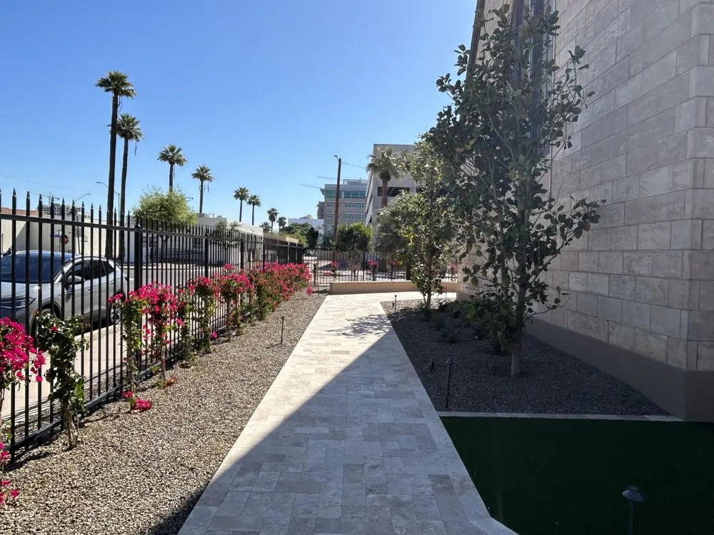 Reliable lawn mowing service in Phoenix, AZ - Star Scapes