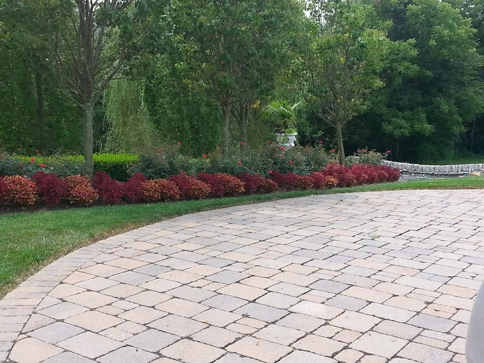 Expert landscape installation for beautiful yards in Frankfort, KY by Stark's Lawn and Landscape