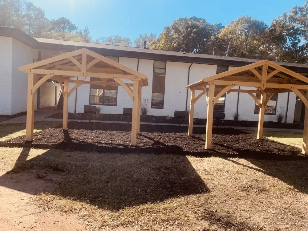 Expert yard cleanup service with custom design in Davidson, NC by Starlawns Landscaping