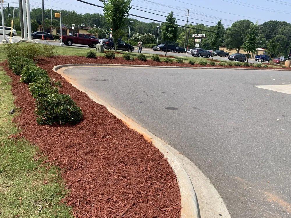 Trusted lawn mowing service experts serving Davidson, NC - Starlawns Landscaping