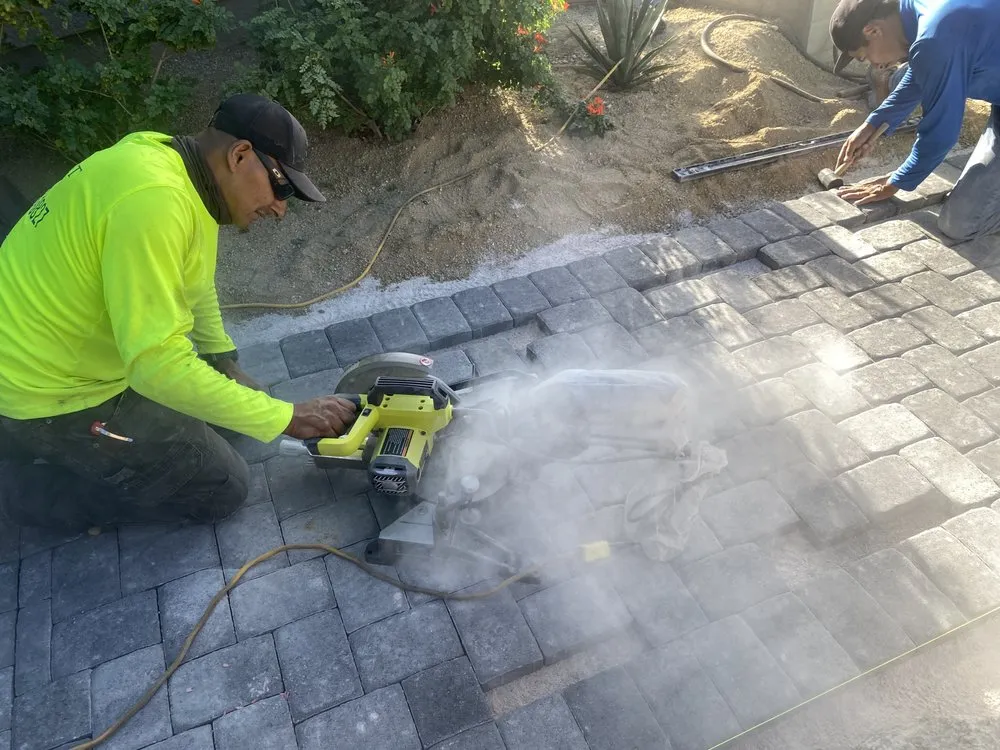 Top-rated lawn care service in Las Vegas, NV by Starlight Landscape