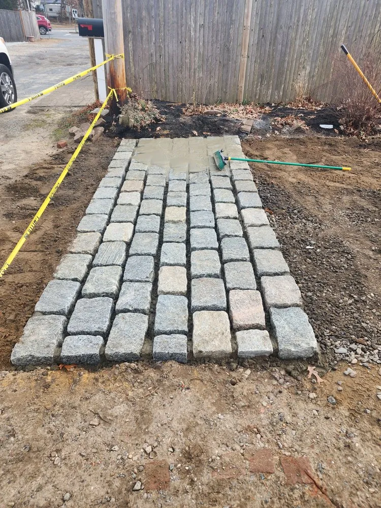 Top-rated yard cleanup service in Hyannis, MA by Starline landscaping