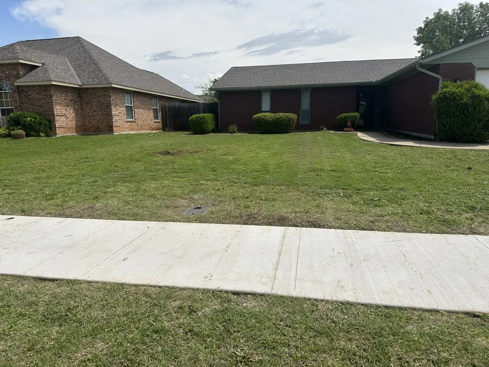 Top-rated landscape installation near you in Lawton, OK by Starr Landscaping