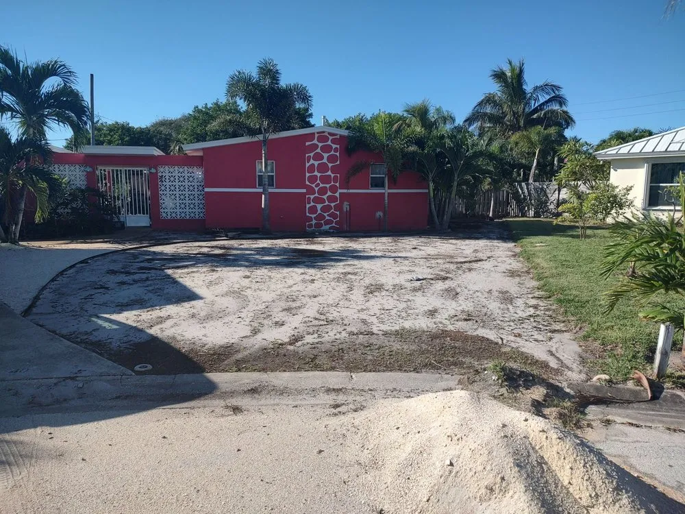 Professional landscape design in Indian Harbour Beach, FL - Starrett Stump Grinding