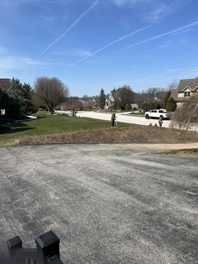 Professional yard maintenance in York, PA by Stars & Stripes Lawn Care