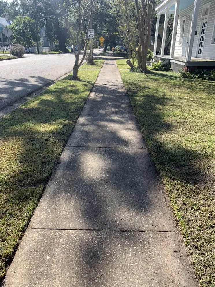 Local lawn care service experts serving Foley, AL - Star’s Lawncare Irrigation