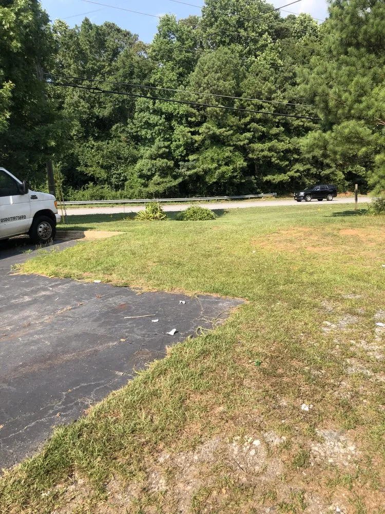 Expert yard maintenance experts serving Decatur, GA - Start 2 Finish Home/Lawn Improvement