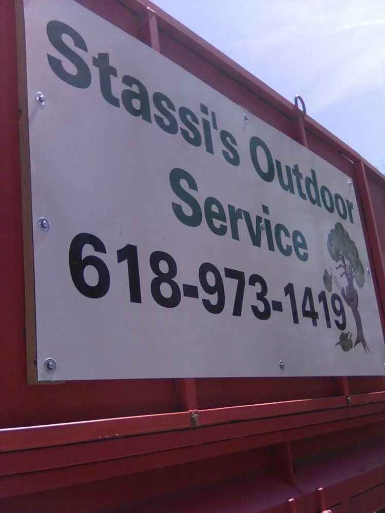 Professional lawn mowing service in Bethalto, IL by Stassi's Outdoor Services
