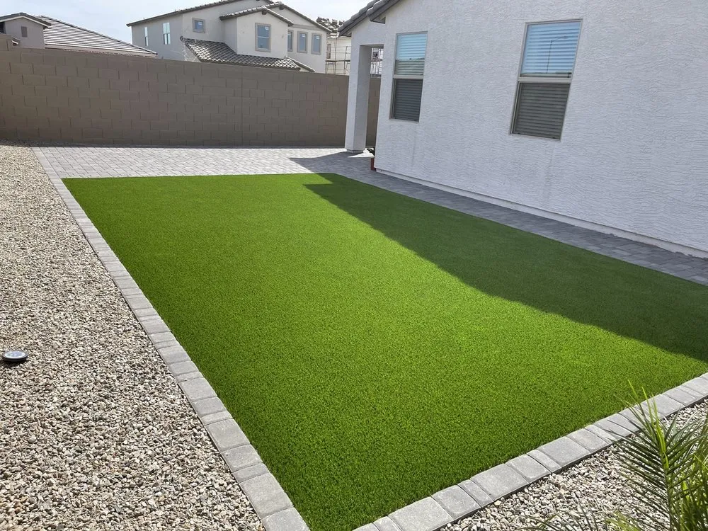 Custom outdoor landscaping in Tolleson, AZ by State 48 Turf & Landscape