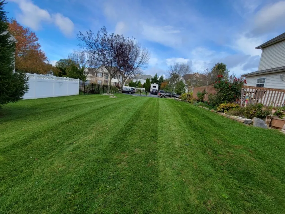 Local garden landscaping in Stewartsville, NJ - Stateline Lawn Care