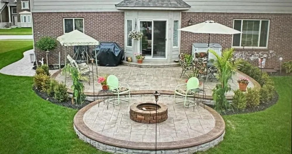 Affordable lawn mowing service for beautiful yards in Iron Station, NC by Statesville Masonry