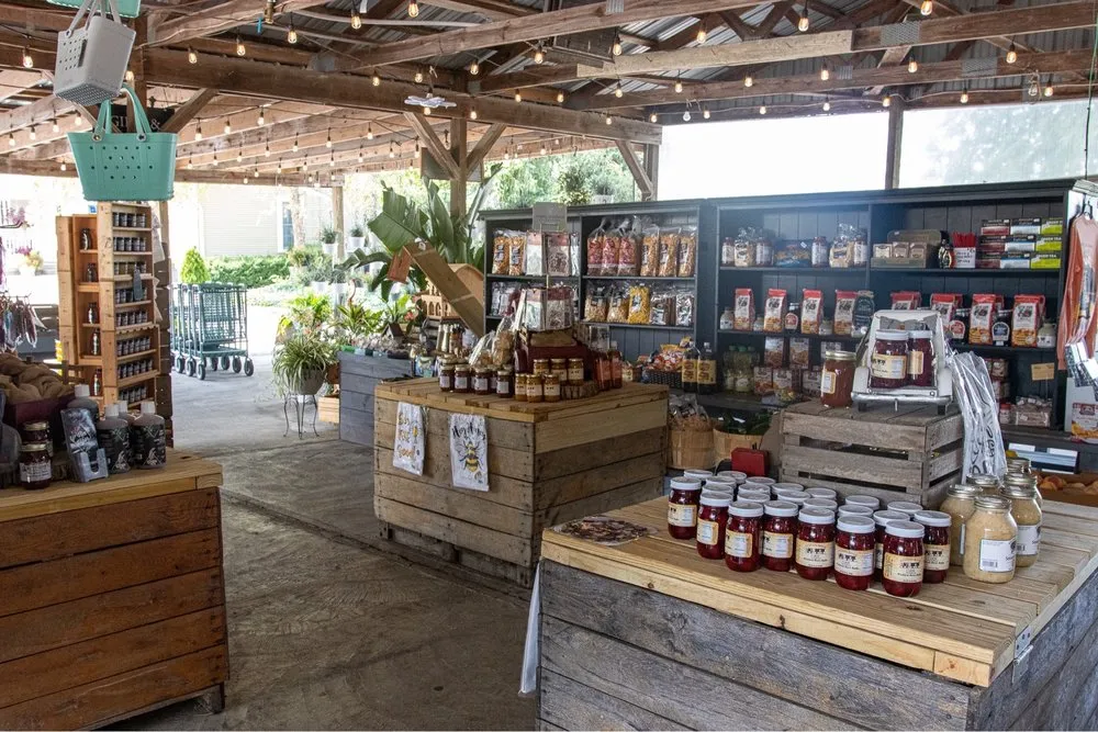 Custom landscape design in West Chester, OH - Station Road Farm & Landscaping