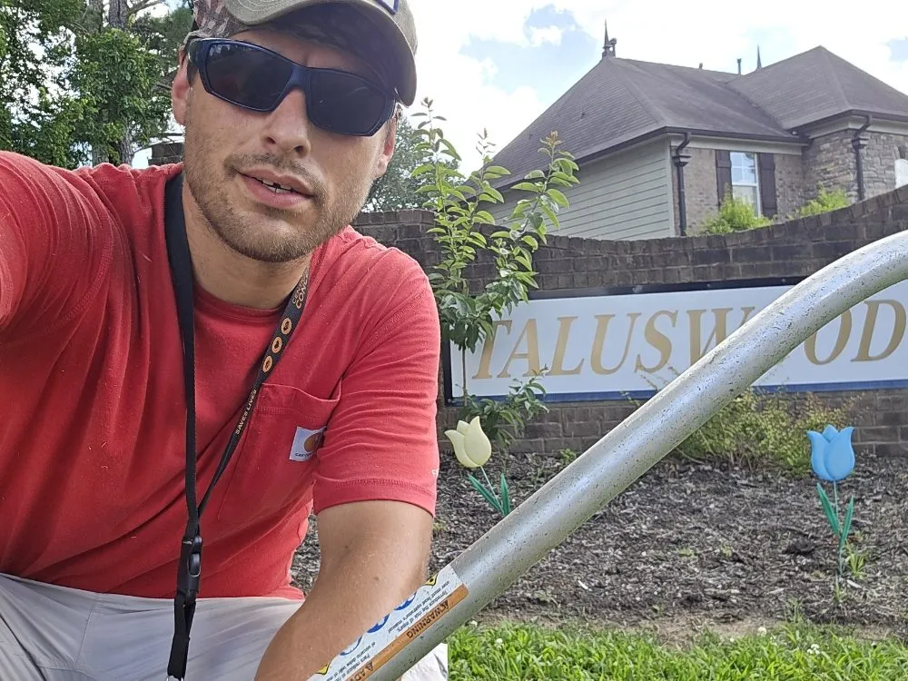 Expert yard cleanup service in Memphis, TN - Stay Clean Services