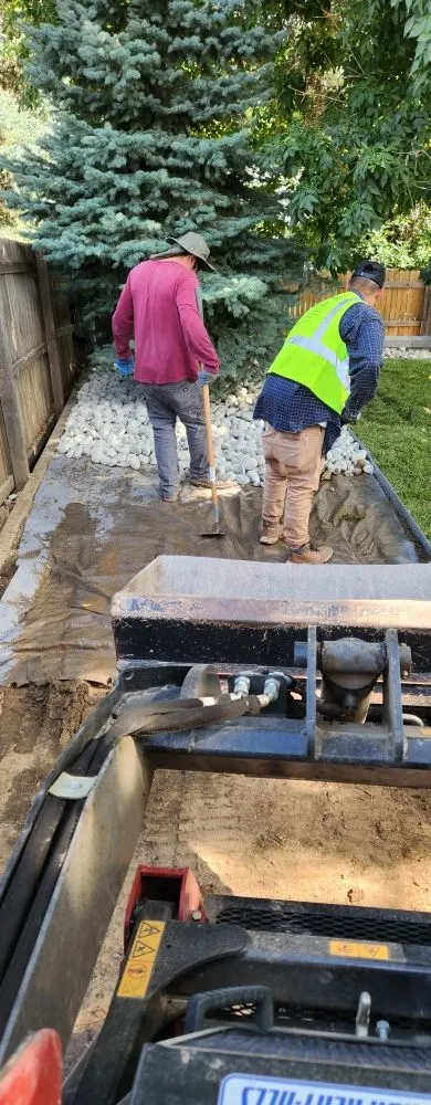 Affordable yard maintenance in Lakewood, CO - Stay Fresh LLC