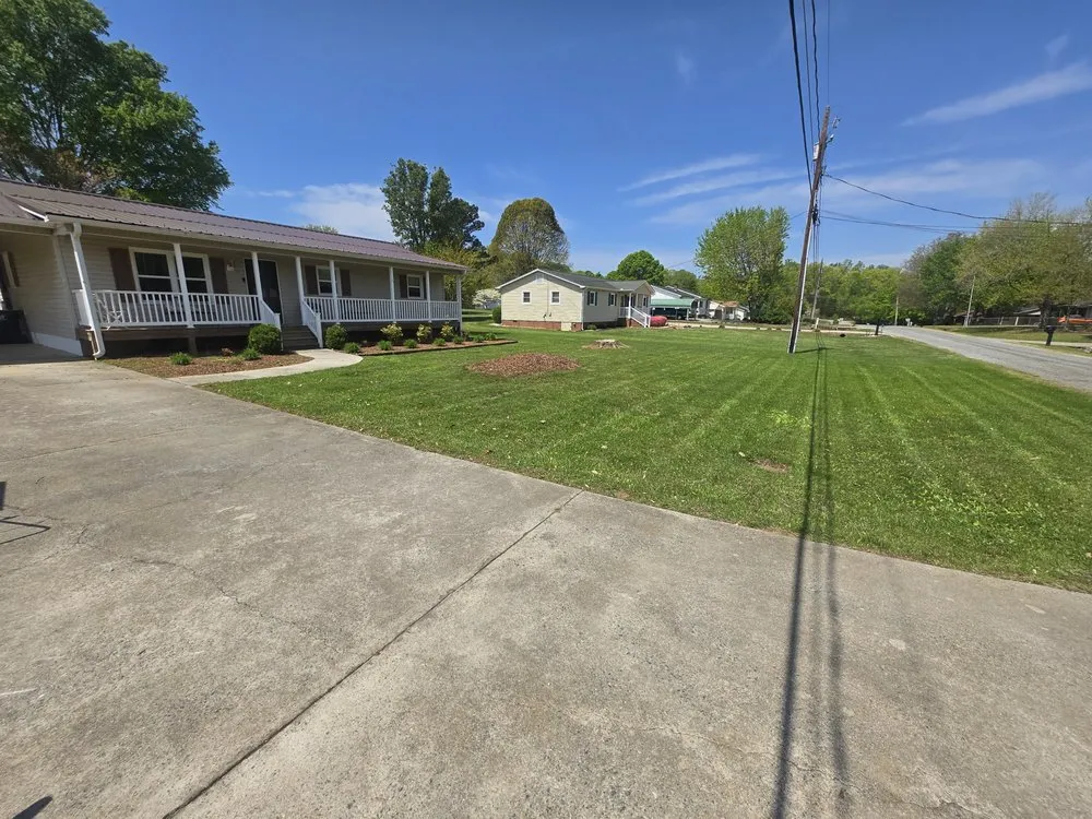 Top-rated landscaping services in Thomasville, NC by Stay Positive Lawn Care