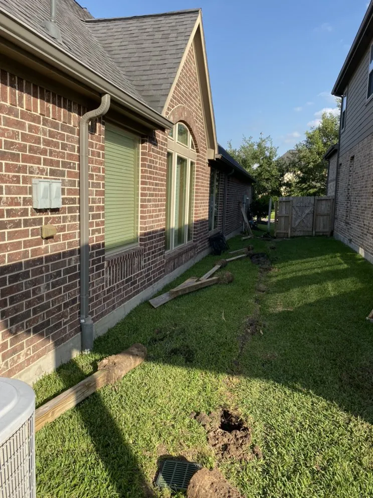 Top-rated residential landscaping for year-round maintenance in Houston, TX by Staygreen Landscape & Design