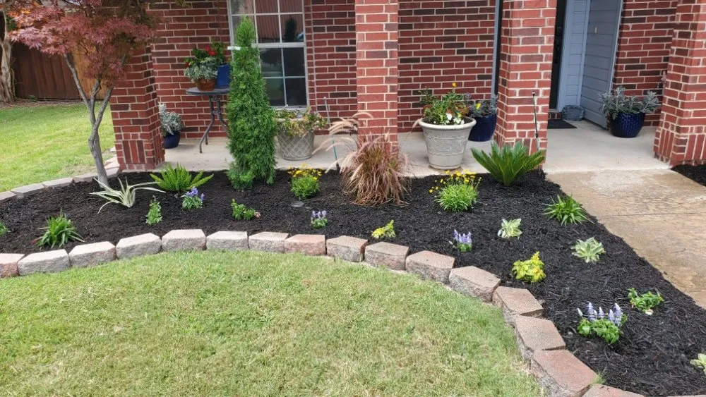 Affordable outdoor landscaping experts serving Frisco, TX - Stealth Landscape Services