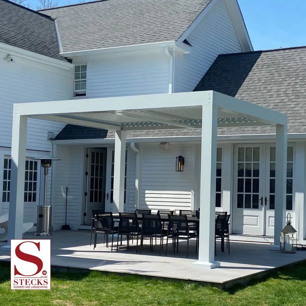 Expert yard maintenance in Bethel, CT - Stecks Nursery And Landscaping