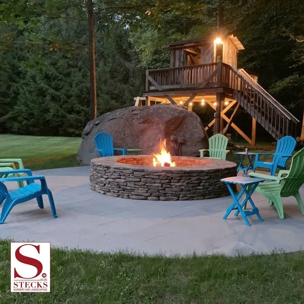 Top-rated lawn mowing service in Bethel, CT - Stecks Nursery And Landscaping